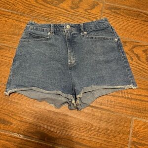 Size 8 Scoop Jean Shorts